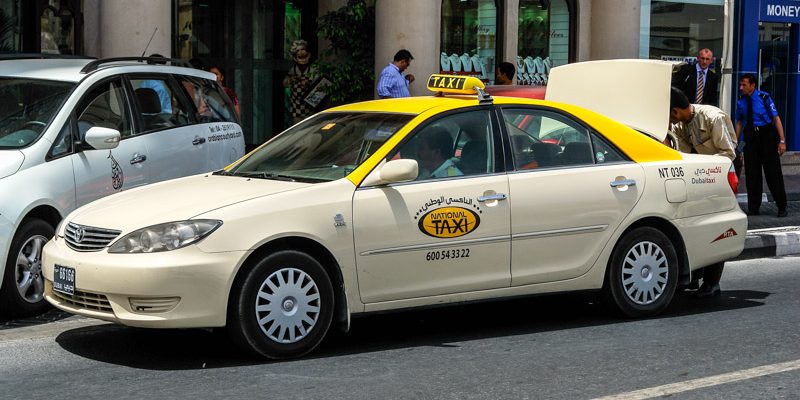 Taxi from Abu Dhabi to Dubai