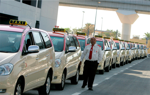 taxi dubai cruise terminal to airport