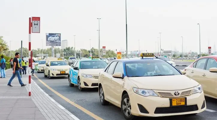 Cheap taxi in Dubai