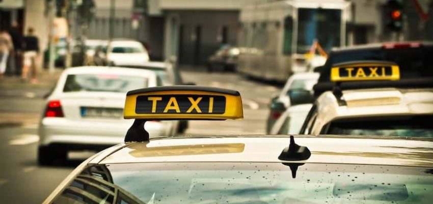Dubai Taxi Driver Salary: A Look at Earnings and Livelihood